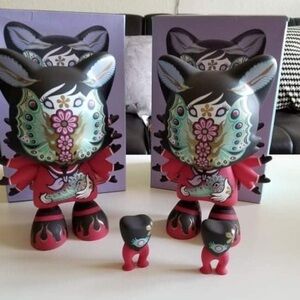 Vibrant Floral Action Figure Set janky junko